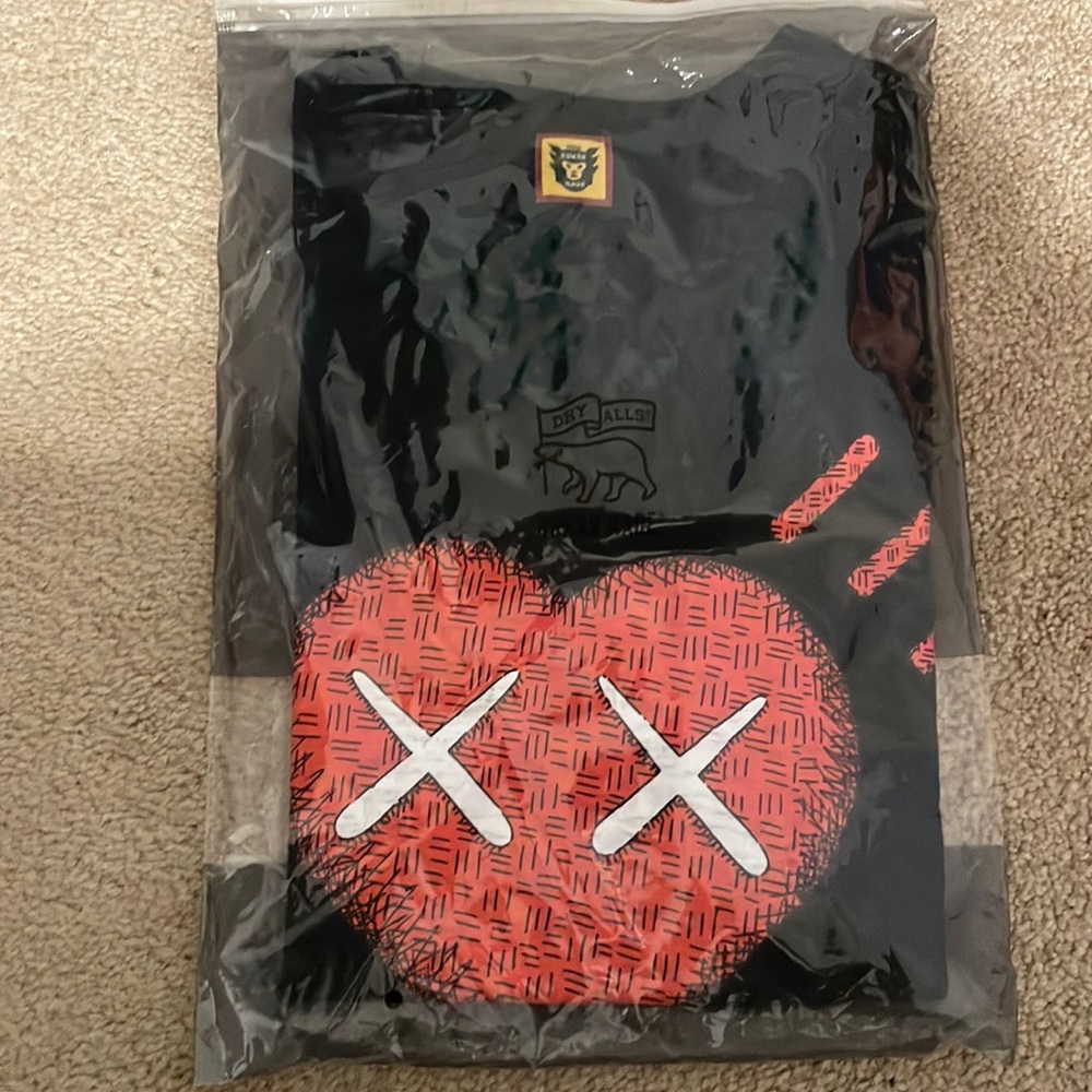 KAWS X HUMAN MADE